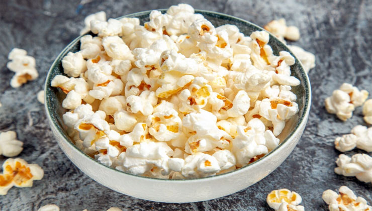 membuat popcorn sempurna di rumah